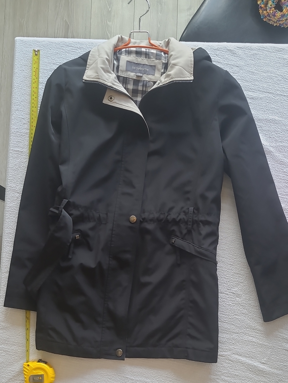 Liz Claiborne Black Trench Coat with Cream Contrast Collar. Machine Washable.